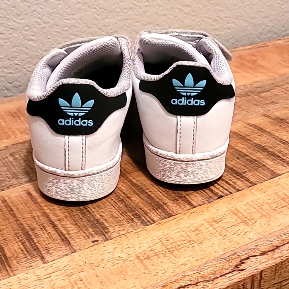 👟👟 - Picture 5 of 12
